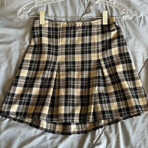 Brandy Melville Black and Cream Plaid A-Line Mini Skirt